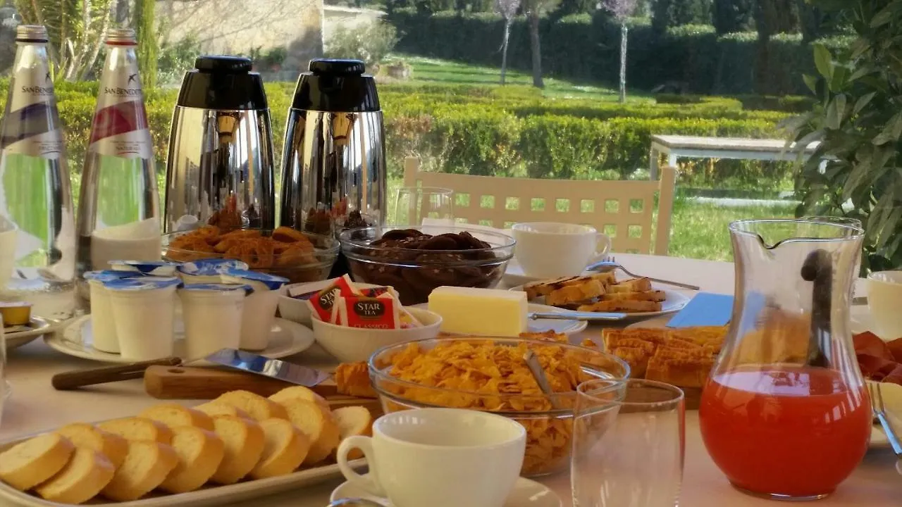 Casale Di Valle Villa Vinci Italy
